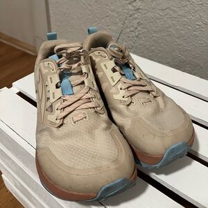 Altra Lone Peak 7 Women’s Size 6